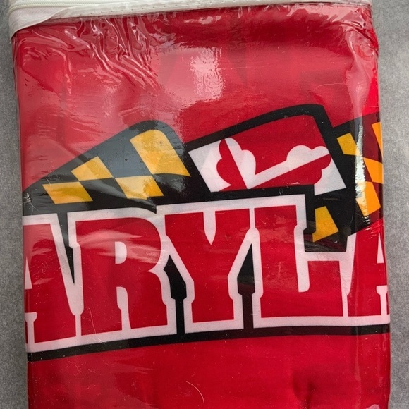 University of Maryland Terrapin Fabric Shower Curtain 72’ x 72” Red Multicolor - Picture 6 of 7